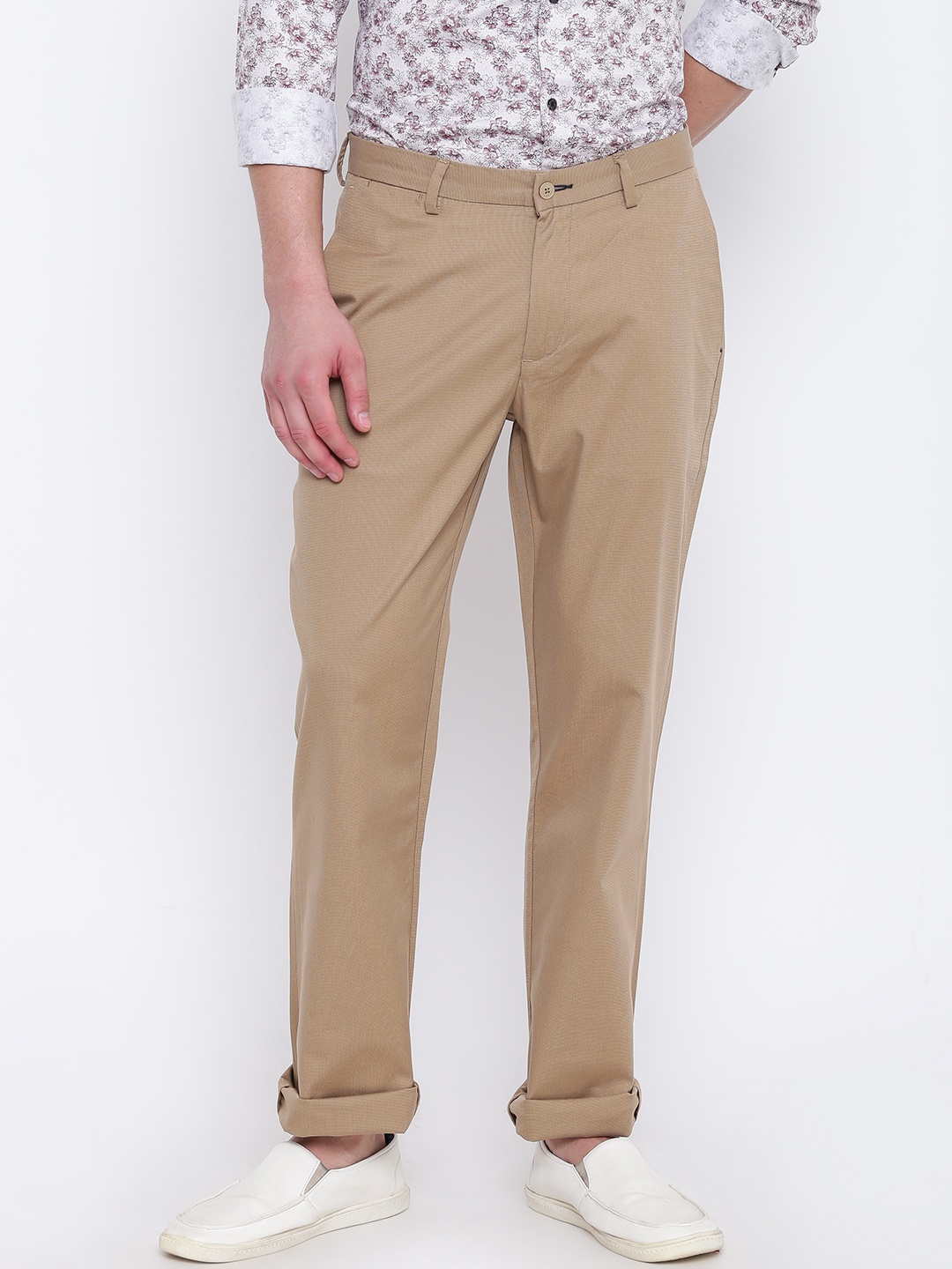 

Blackberrys Men Beige Solid Regular Trousers