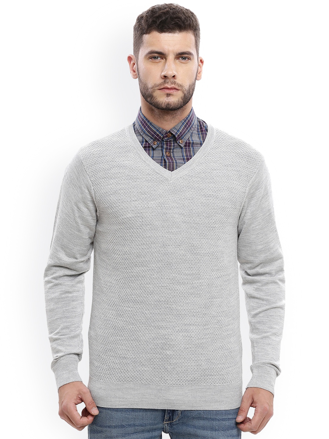 

Arrow Men Grey Solid Pullover Sweater