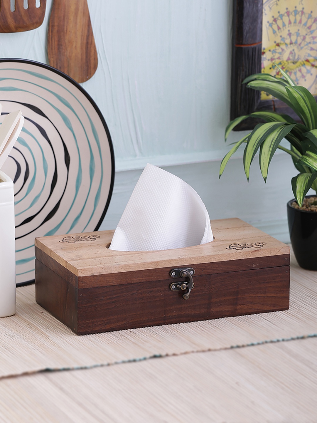 

VarEesha Hand-Painted Brown Textured Dual Wood Tiny Turtle Tissue Box