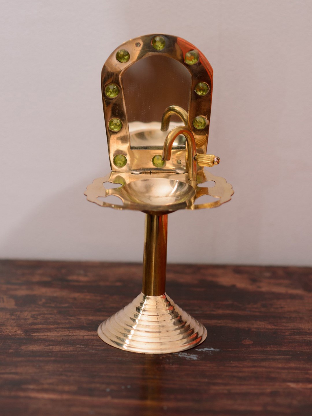 

eCraftIndia Gold-Toned Handcrafted Brass Antique Wash Basin Showpiece