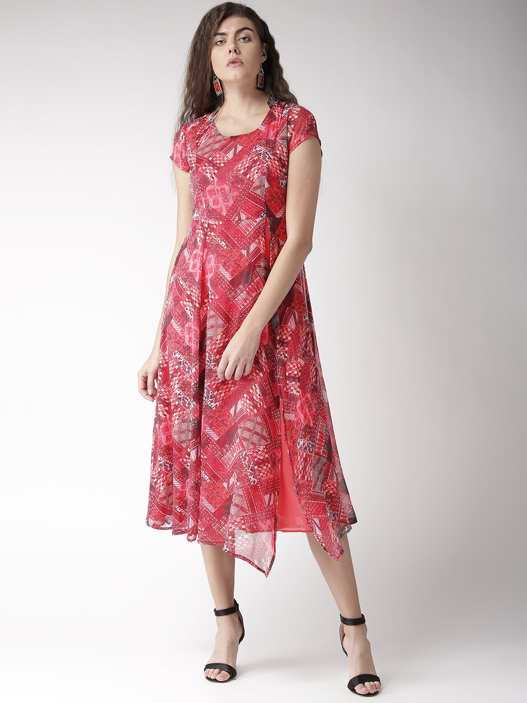 

Sera Women Pink Printed Fit and Flare Dress