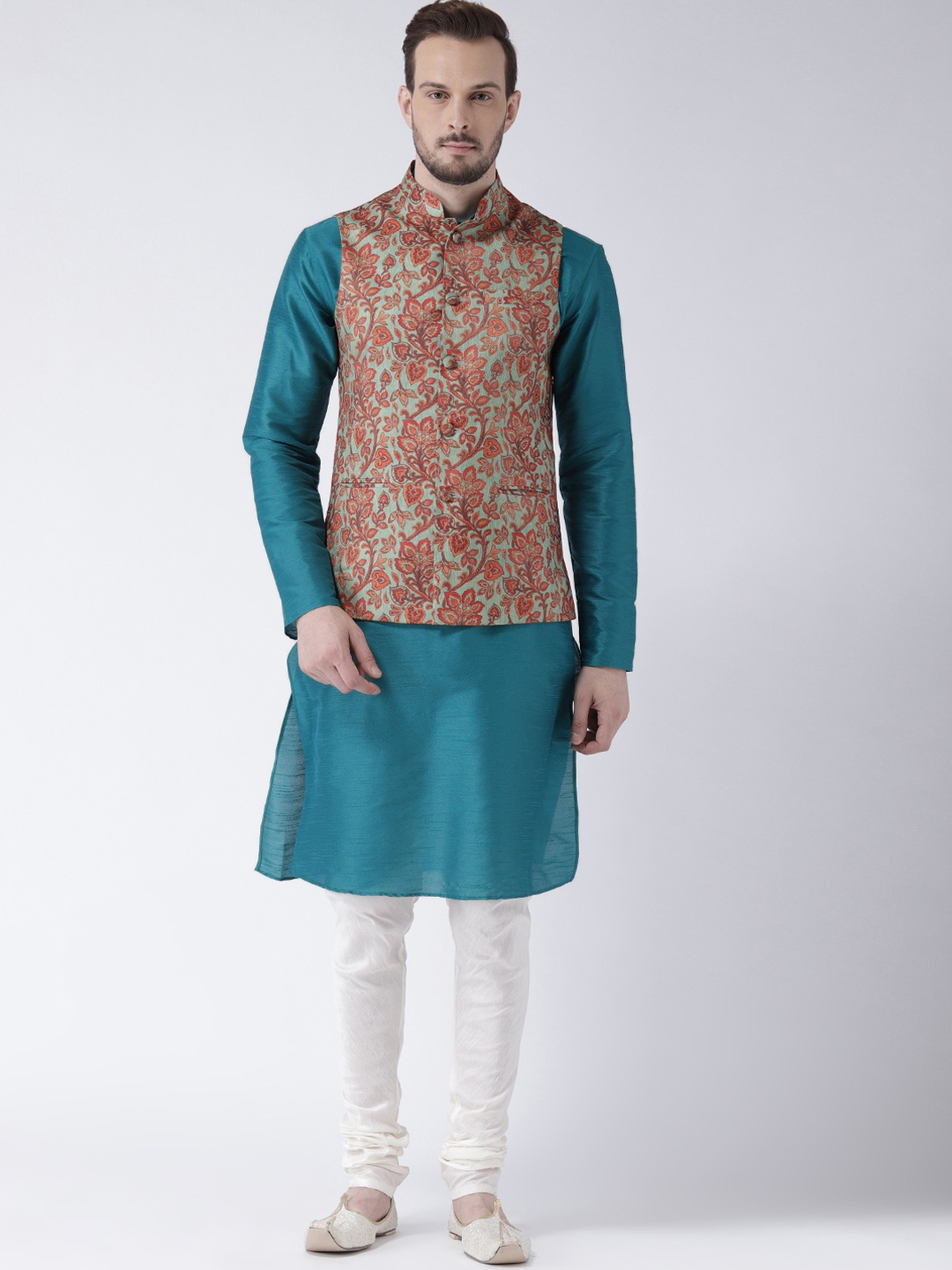 

KISAH Men Teal & Off-White Solid Kurta with Churidar & Jacket