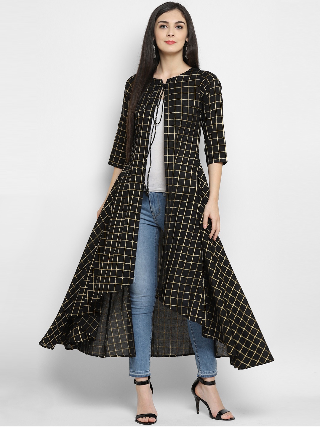 

MBE Black & Gold-Toned Checked Open Front Shrug