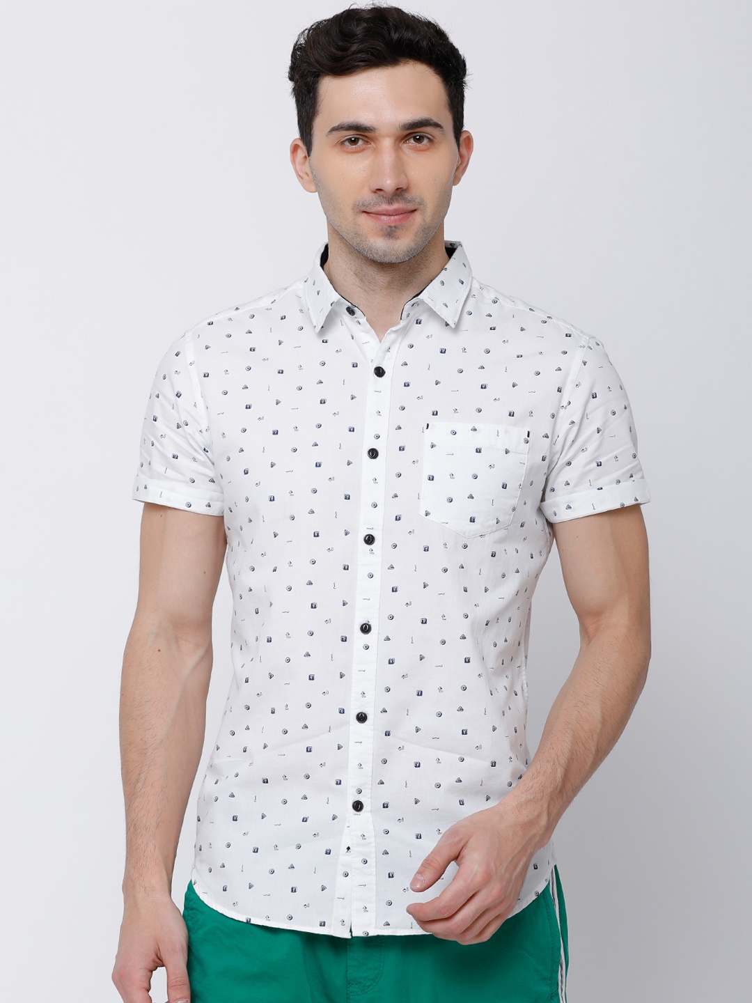 

LOCOMOTIVE Men White & Navy Blue Slim Fit Printed Casual Shirt