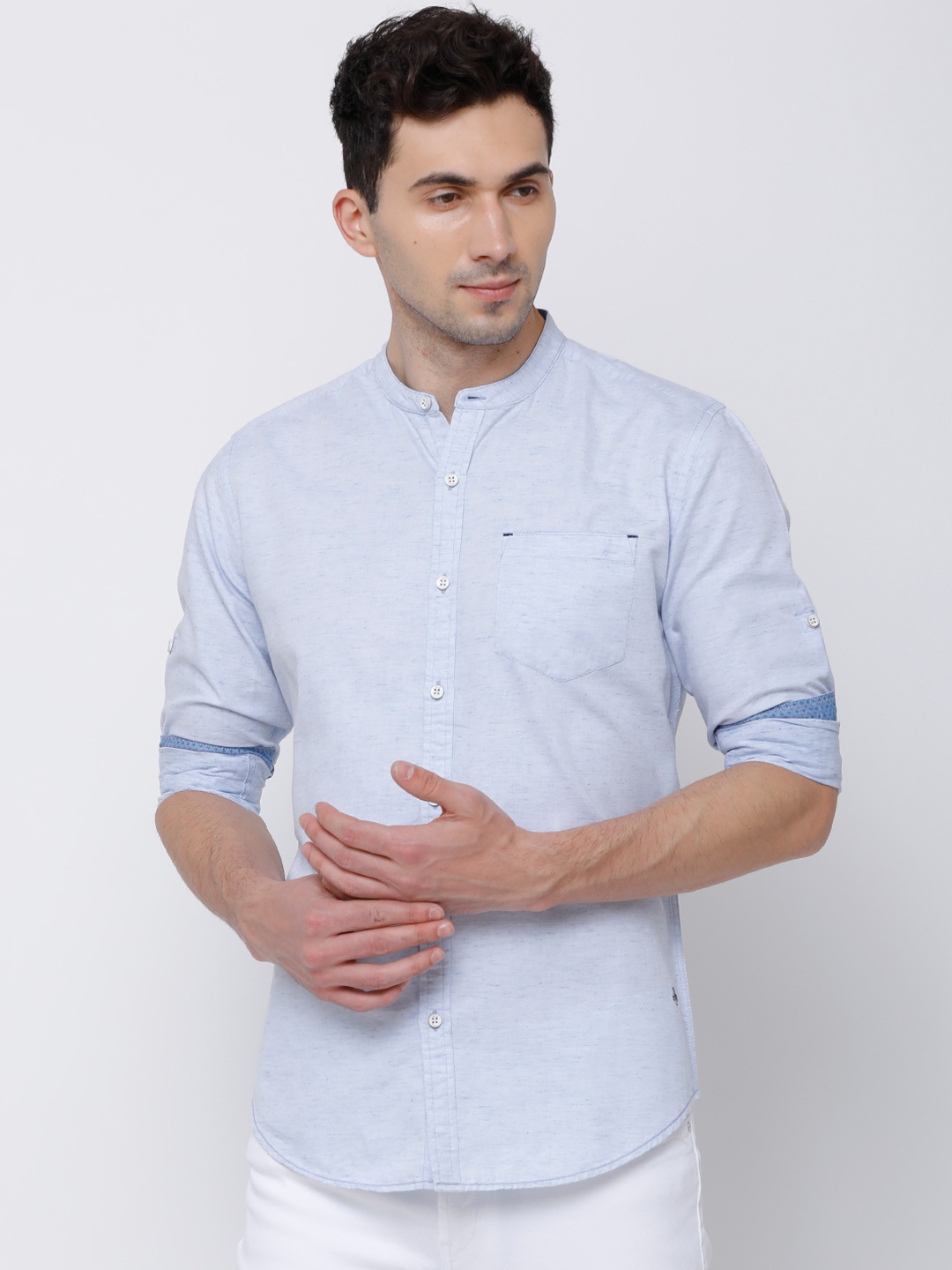

LOCOMOTIVE Men Blue Slim Fit Solid Casual Shirt