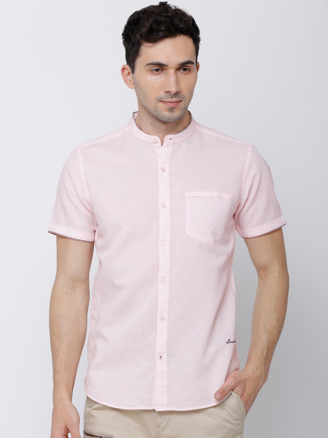 

LOCOMOTIVE Men Pink Slim Fit Solid Casual Shirt