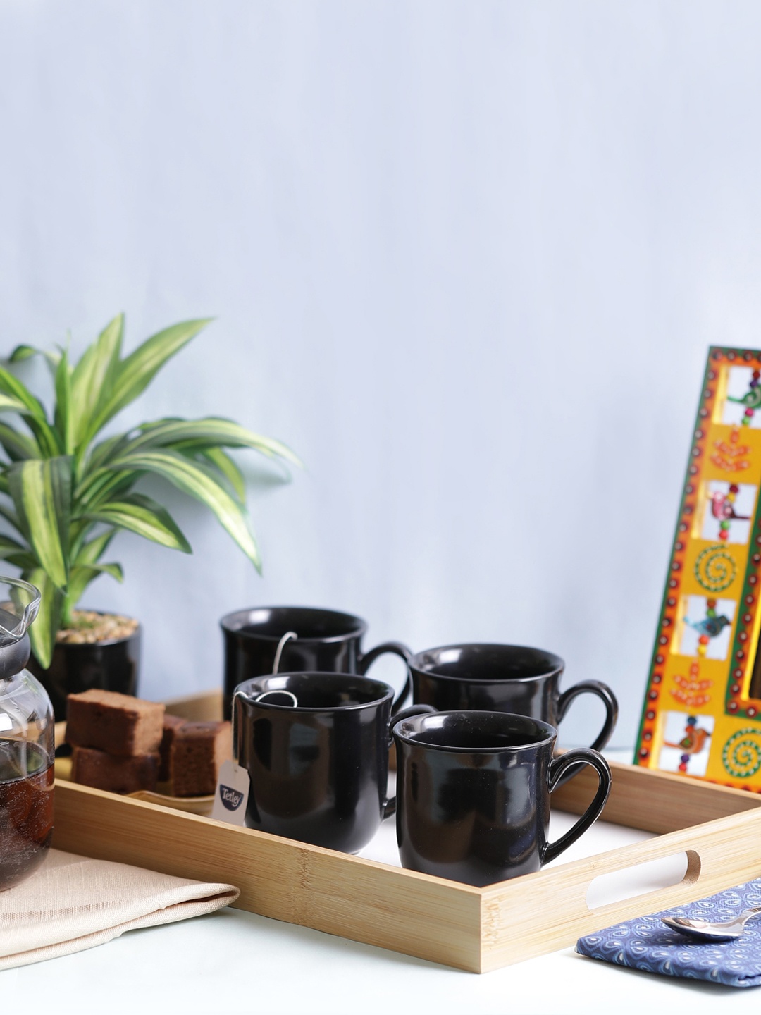 

VarEesha Black 4 Pieces Solid Ceramic Cup Set