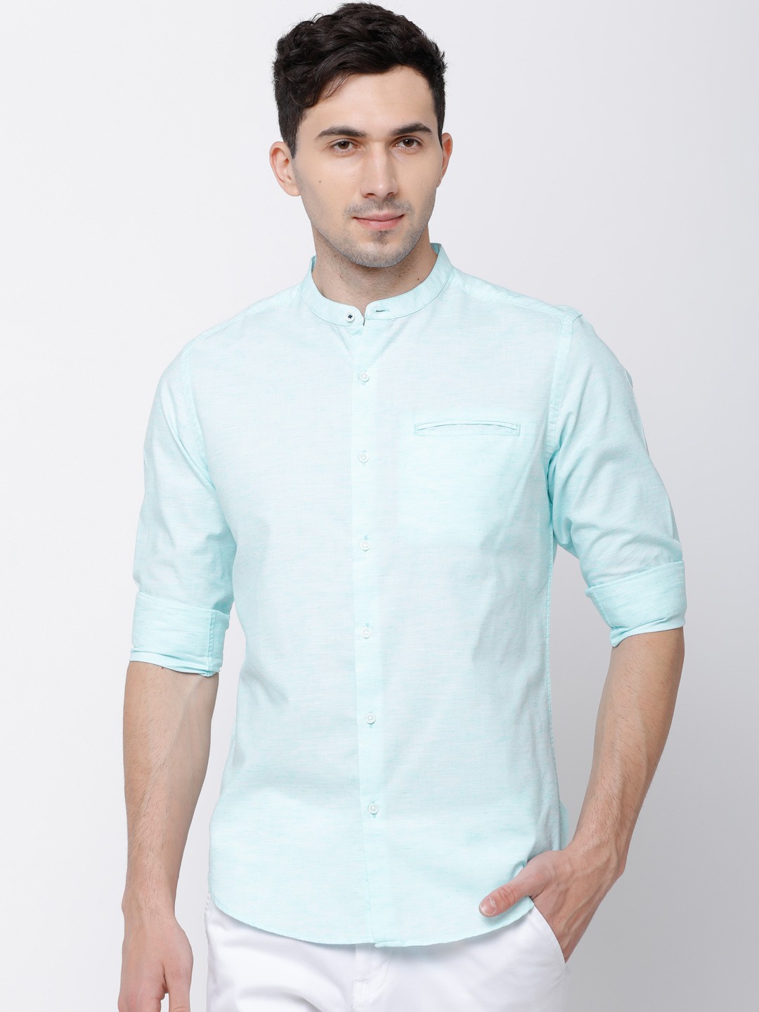 

Black coffee Men Blue Slim Fit Solid Casual Shirt