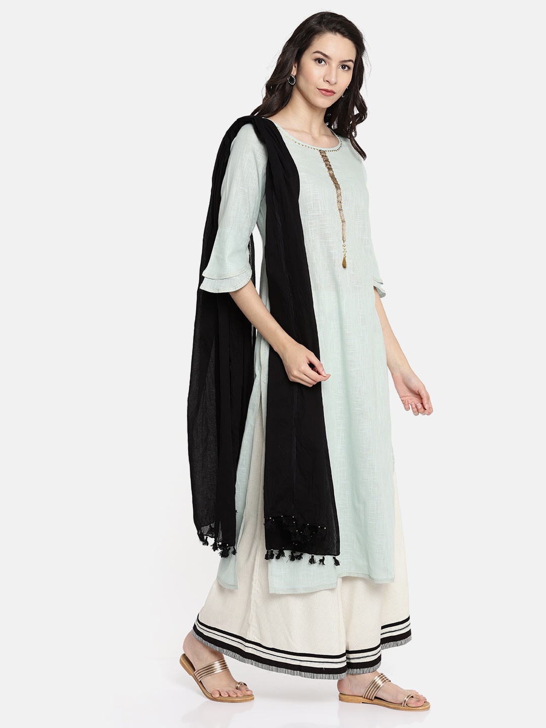 

Melange by Lifestyle Black Solid Pure Cotton Dupatta