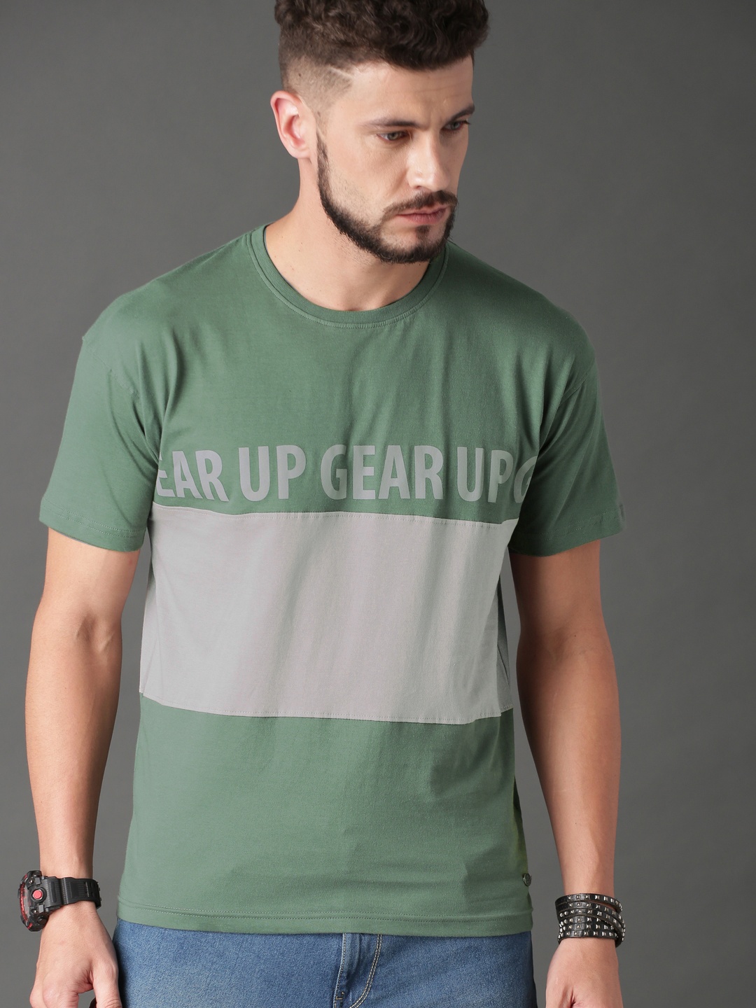 

Roadster Men Green Grey Colourblock Printed Pure Cotton T-shirt
