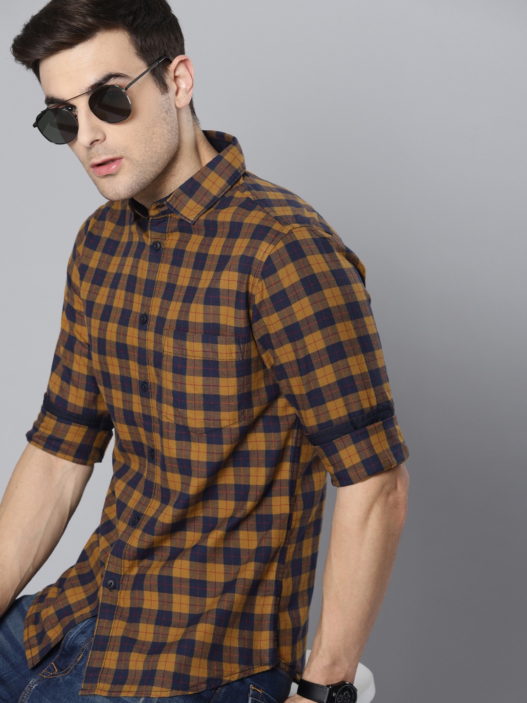 

Dennis Lingo Men Mustard Yellow & Navy Blue Slim Fit Checked Casual Shirt