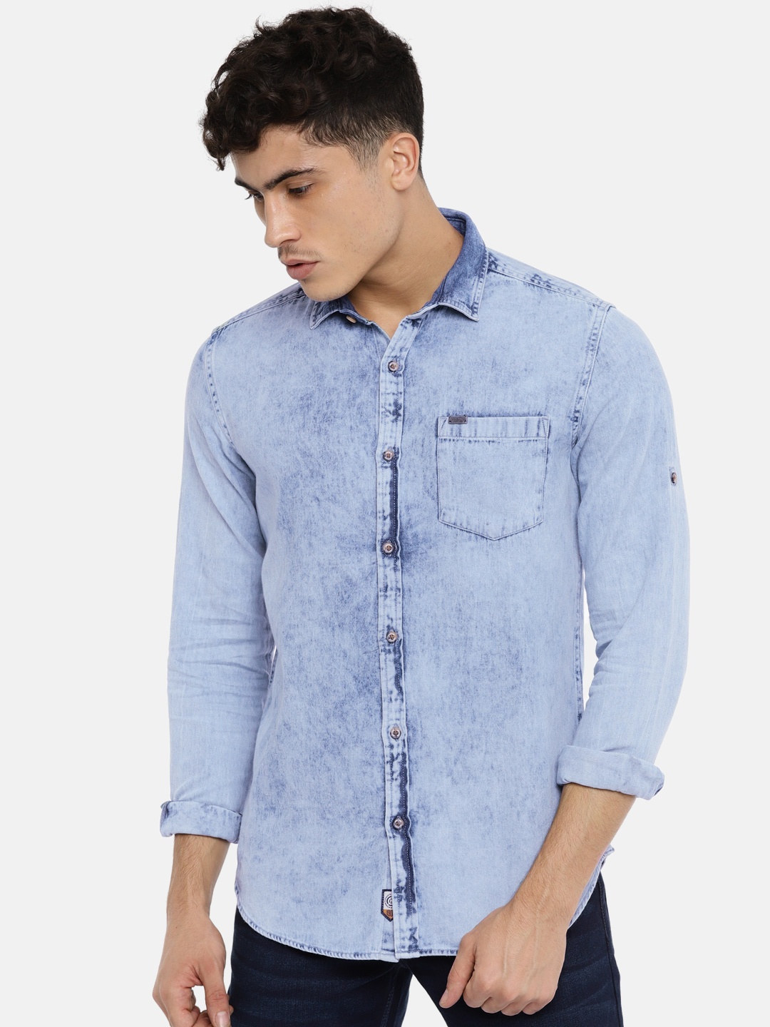 

LOCOMOTIVE Men Blue Slim Fit Faded Casual Shirt