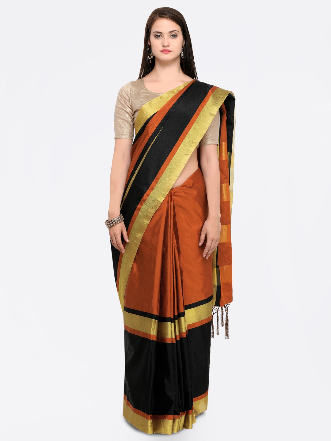

Kvsfab Rust & Black Colourblocked Saree