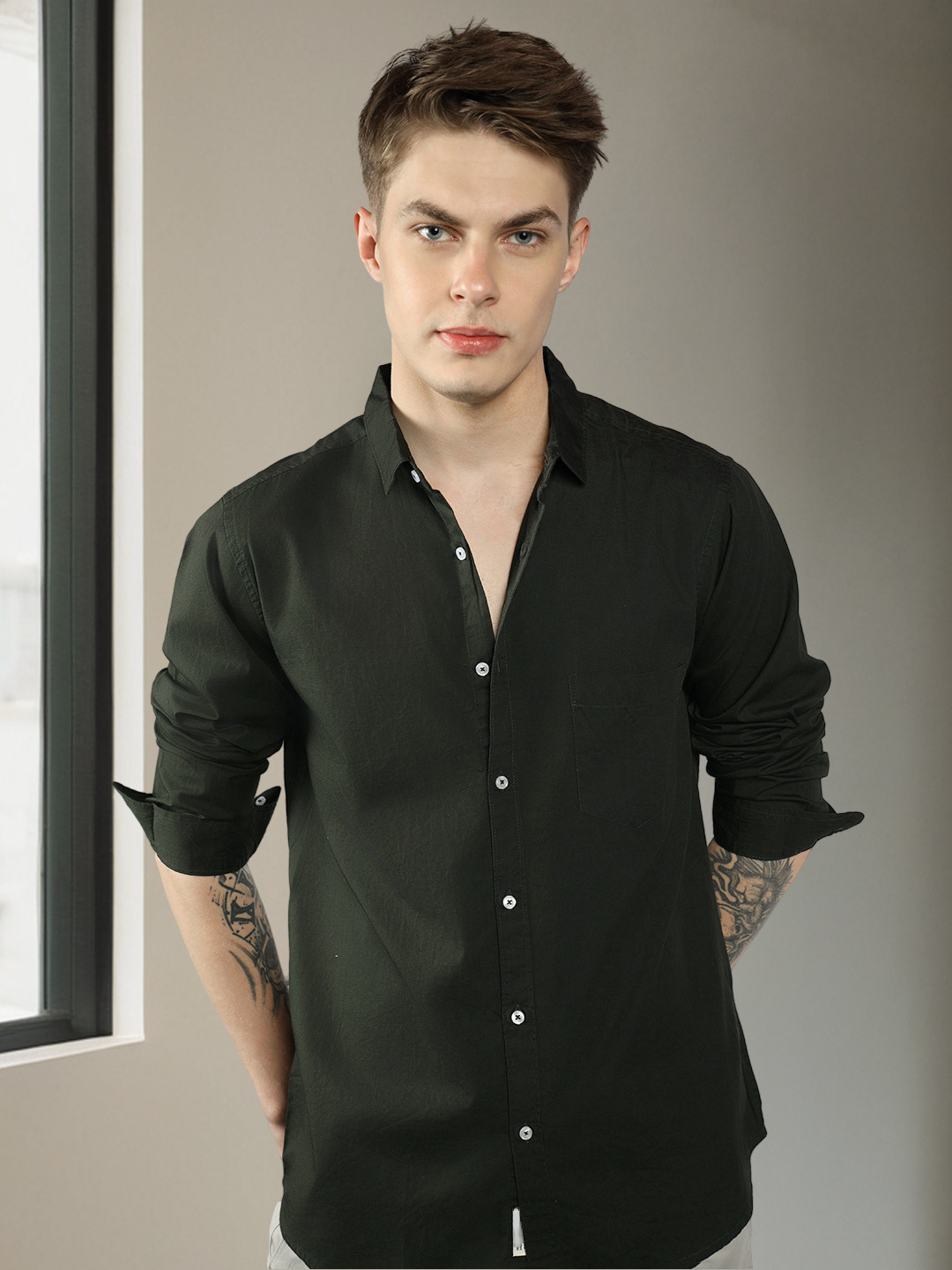 Dennis Lingo Men Olive Green Slim Fit Casual Shirt
