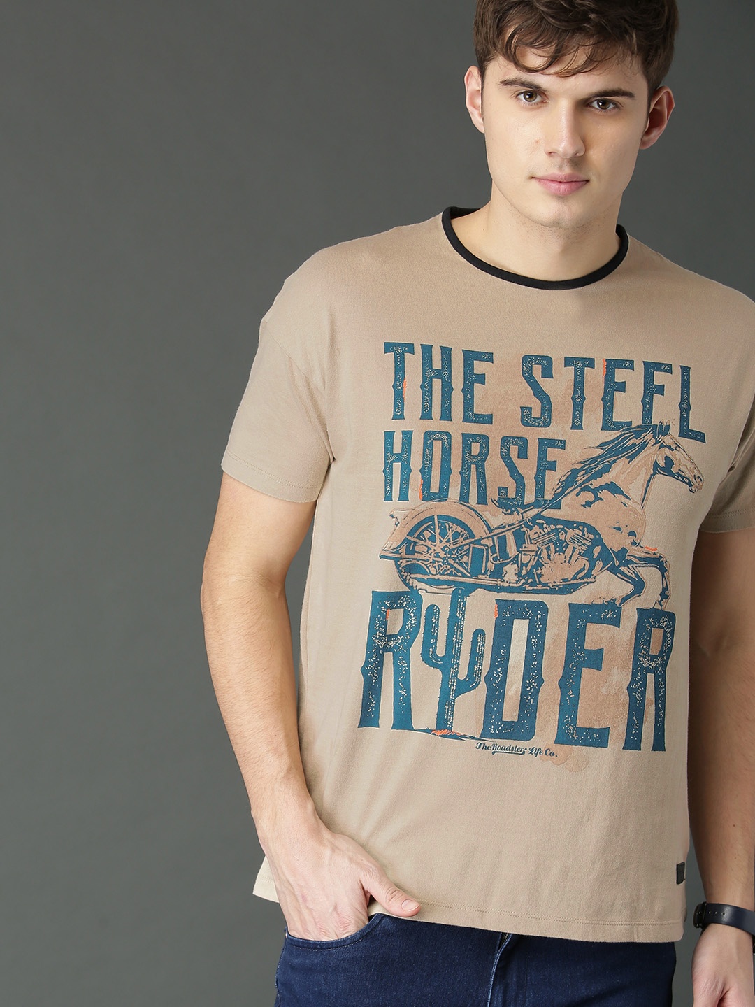 

Roadster Men Beige Printed Round Neck Pure Cotton T-shirt