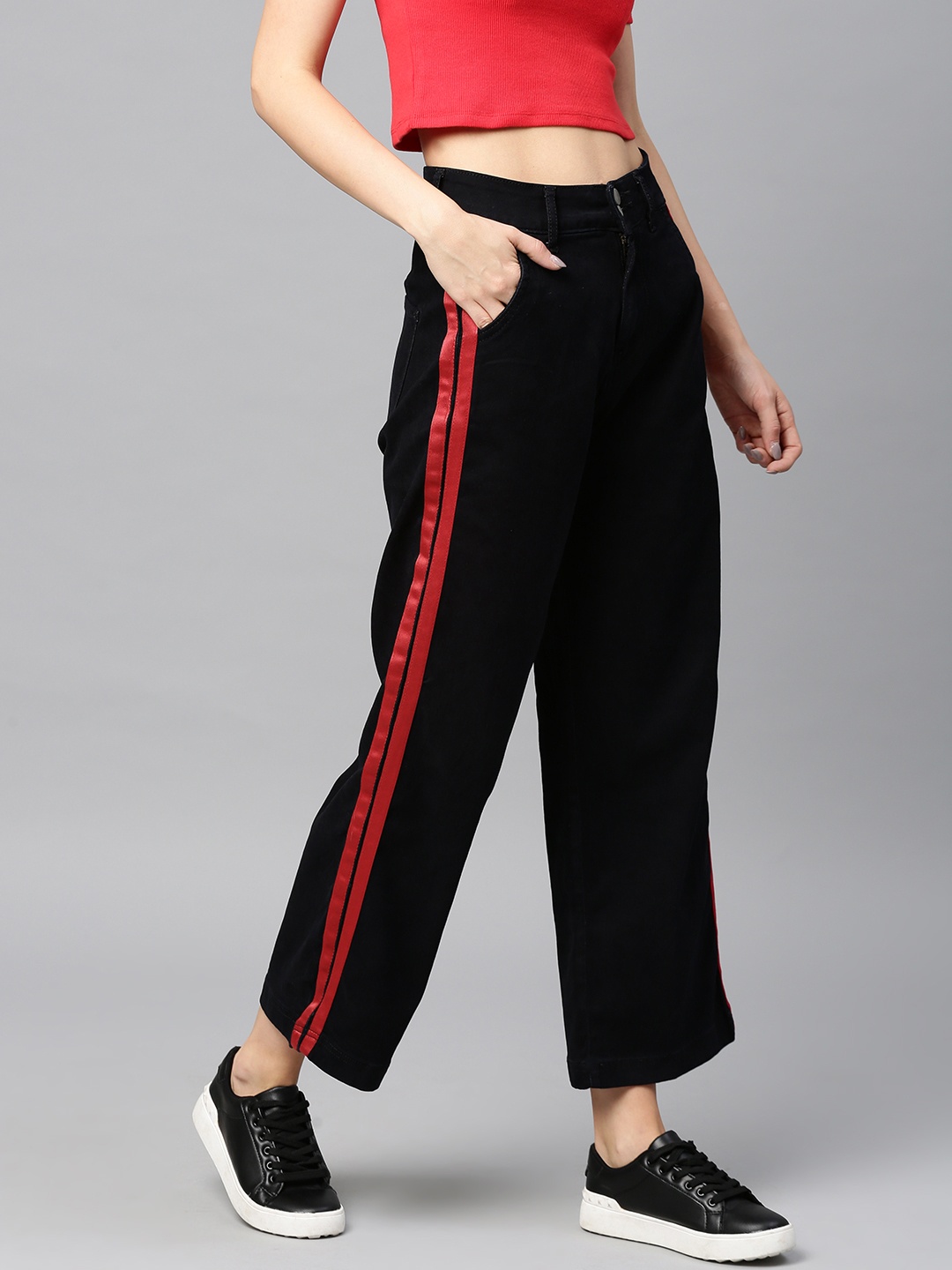 

Tokyo Talkies Women Black Regular Fit Solid Regular Trousers