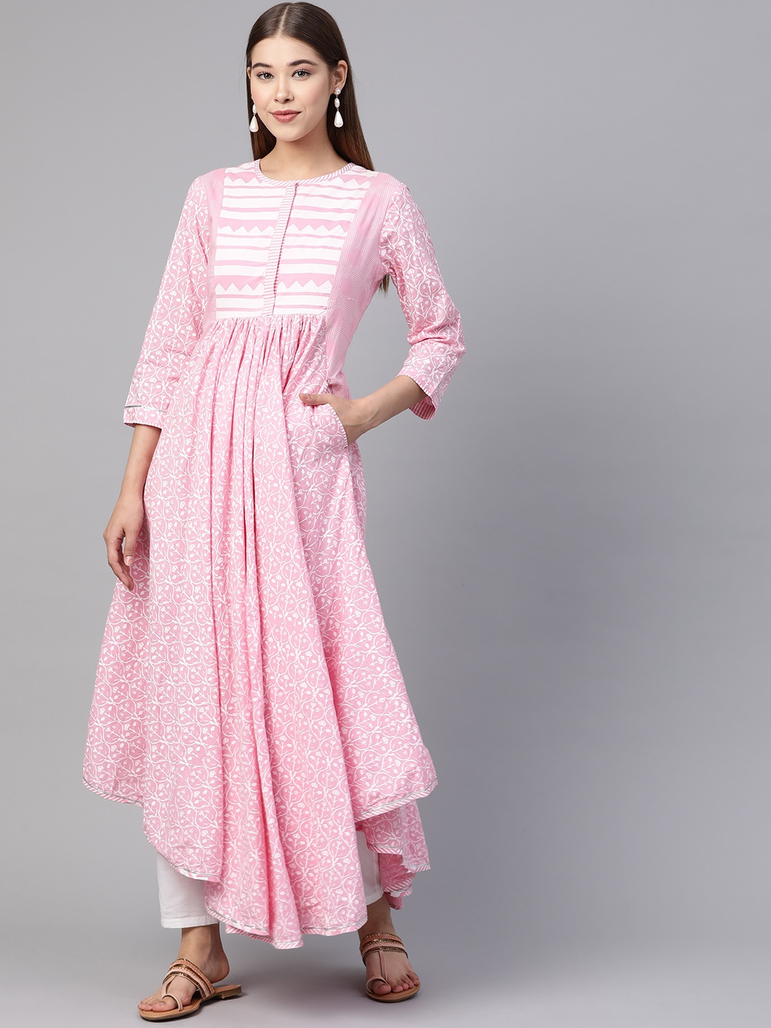 

Sangria Women Pink & White Printed Asymmetrical Hem Anarkali Kurta