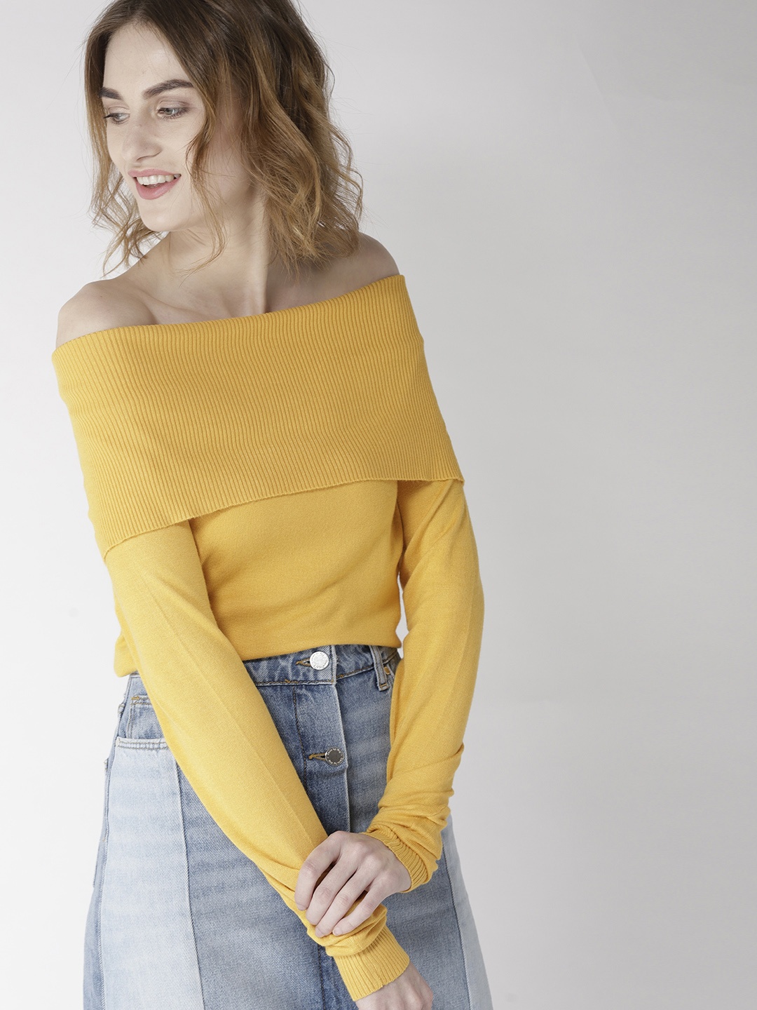 

Mast & Harbour Women Yellow Solid Pullover