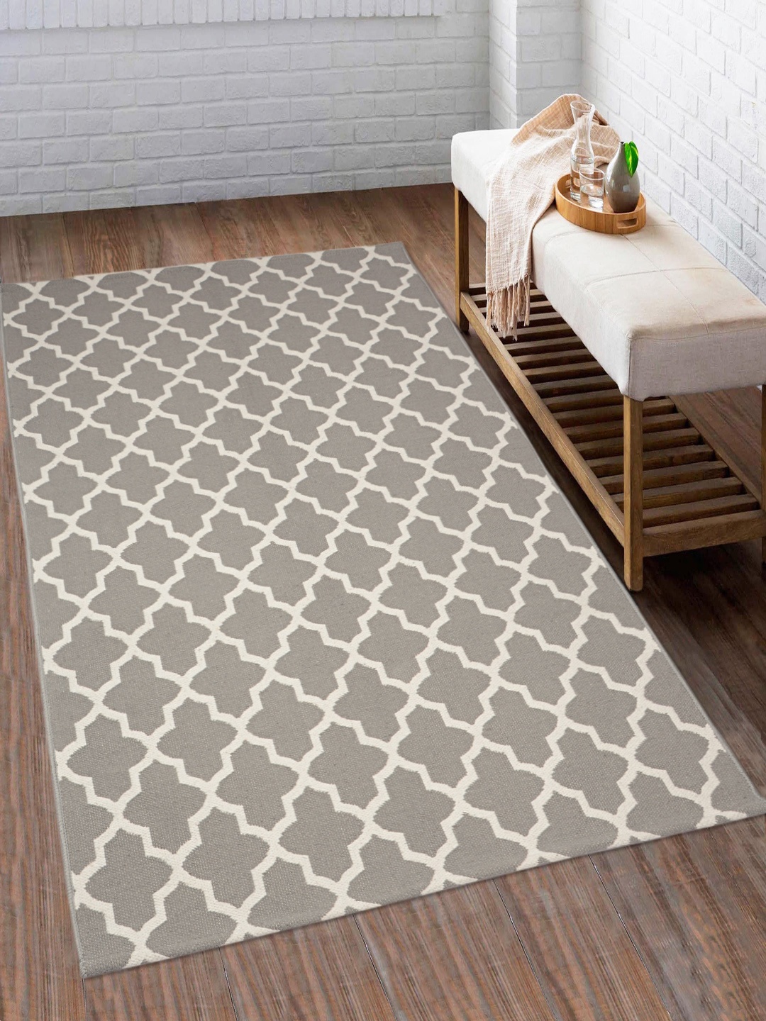 

Saral Home Unisex Grey Pritned Dhurrie
