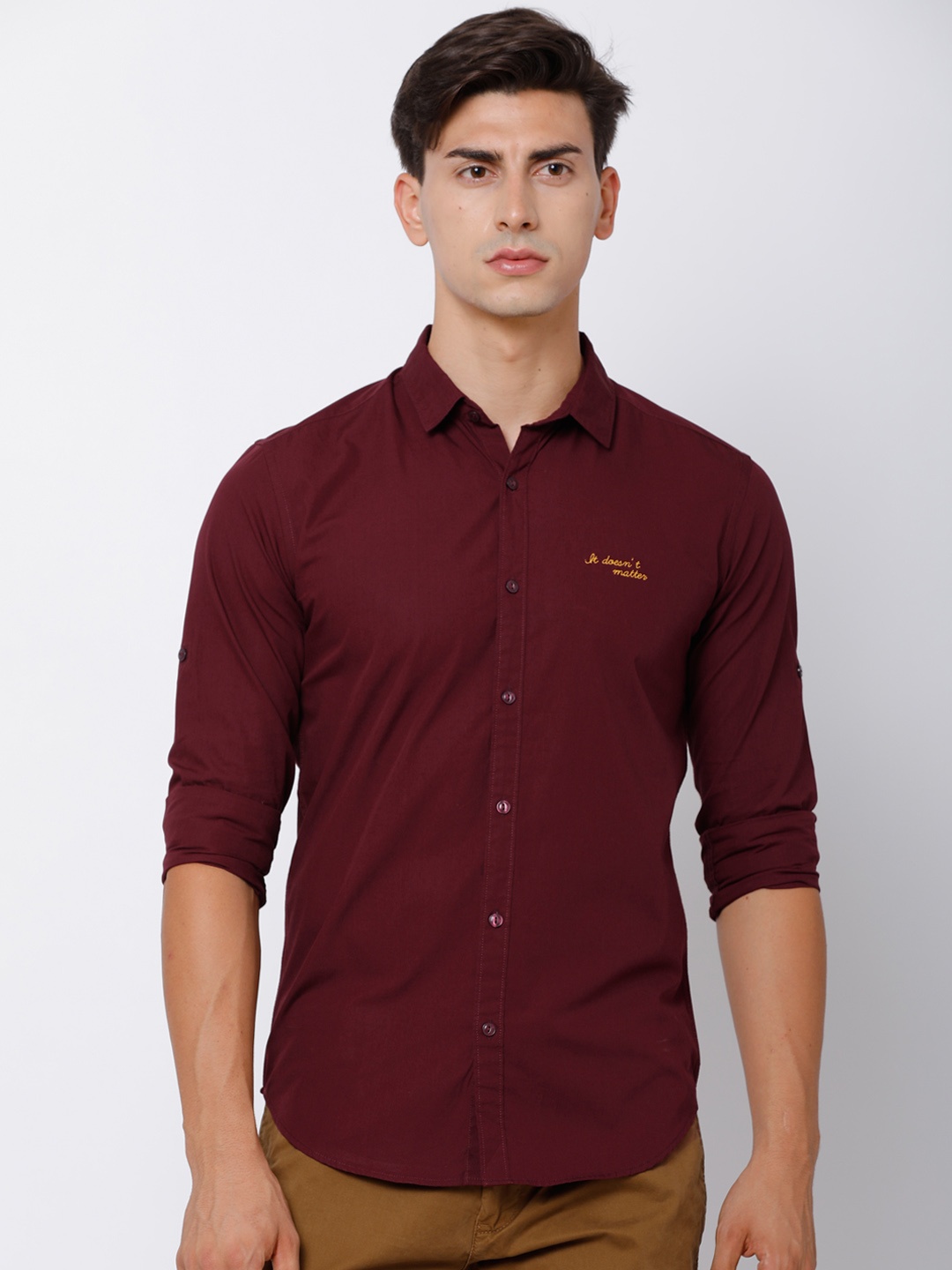 

LOCOMOTIVE Men Maroon Slim Fit Solid Casual Shirt