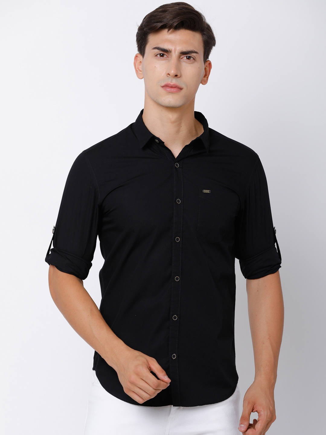 

LOCOMOTIVE Men Black Slim Fit Solid Casual Shirt