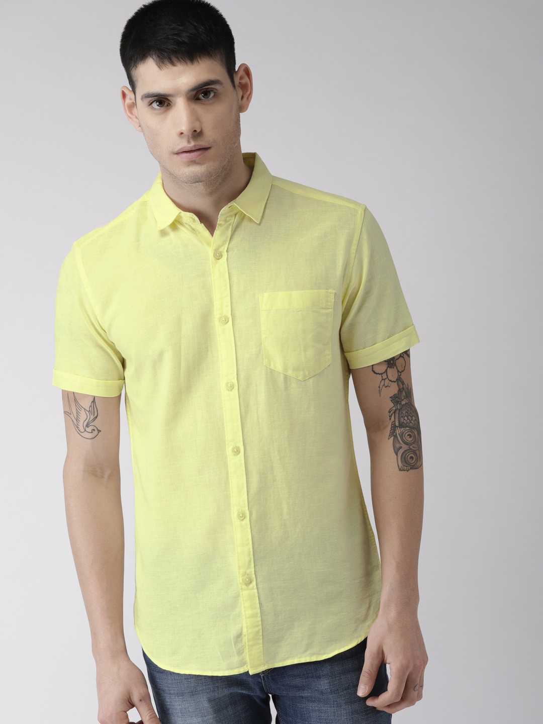 

HIGHLANDER Men Yellow Slim Fit Solid Casual Shirt