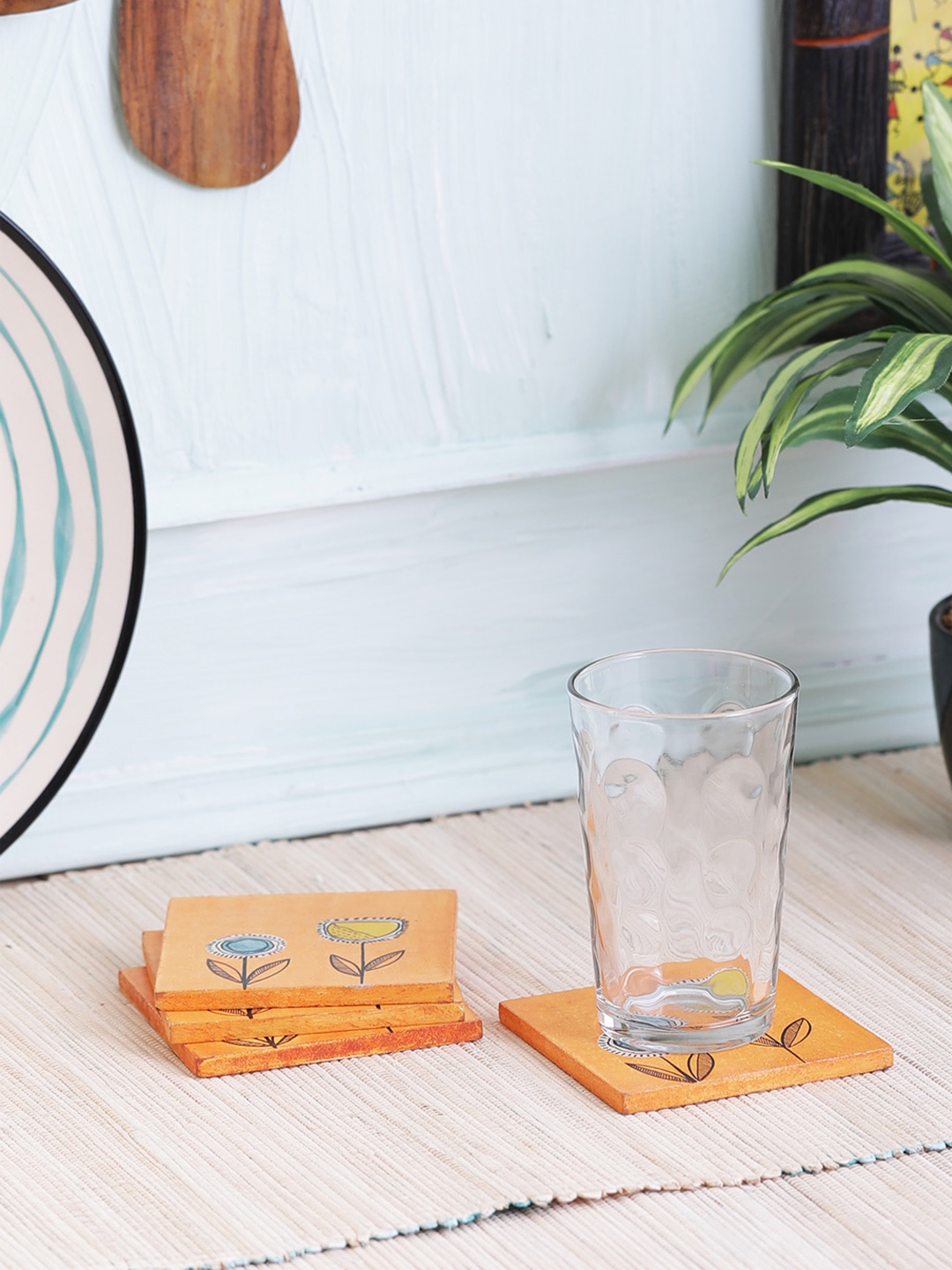 

VarEesha Set of 4 Orange Wooden Coasters