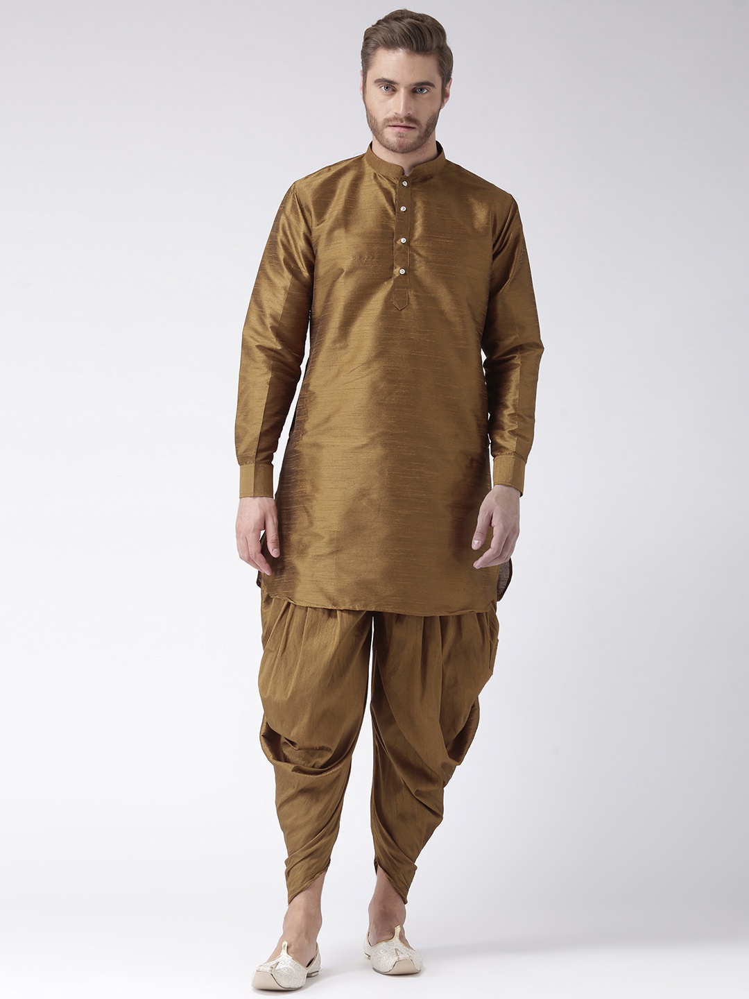 

Hangup Men Brown Solid Kurta with Dhoti Pants