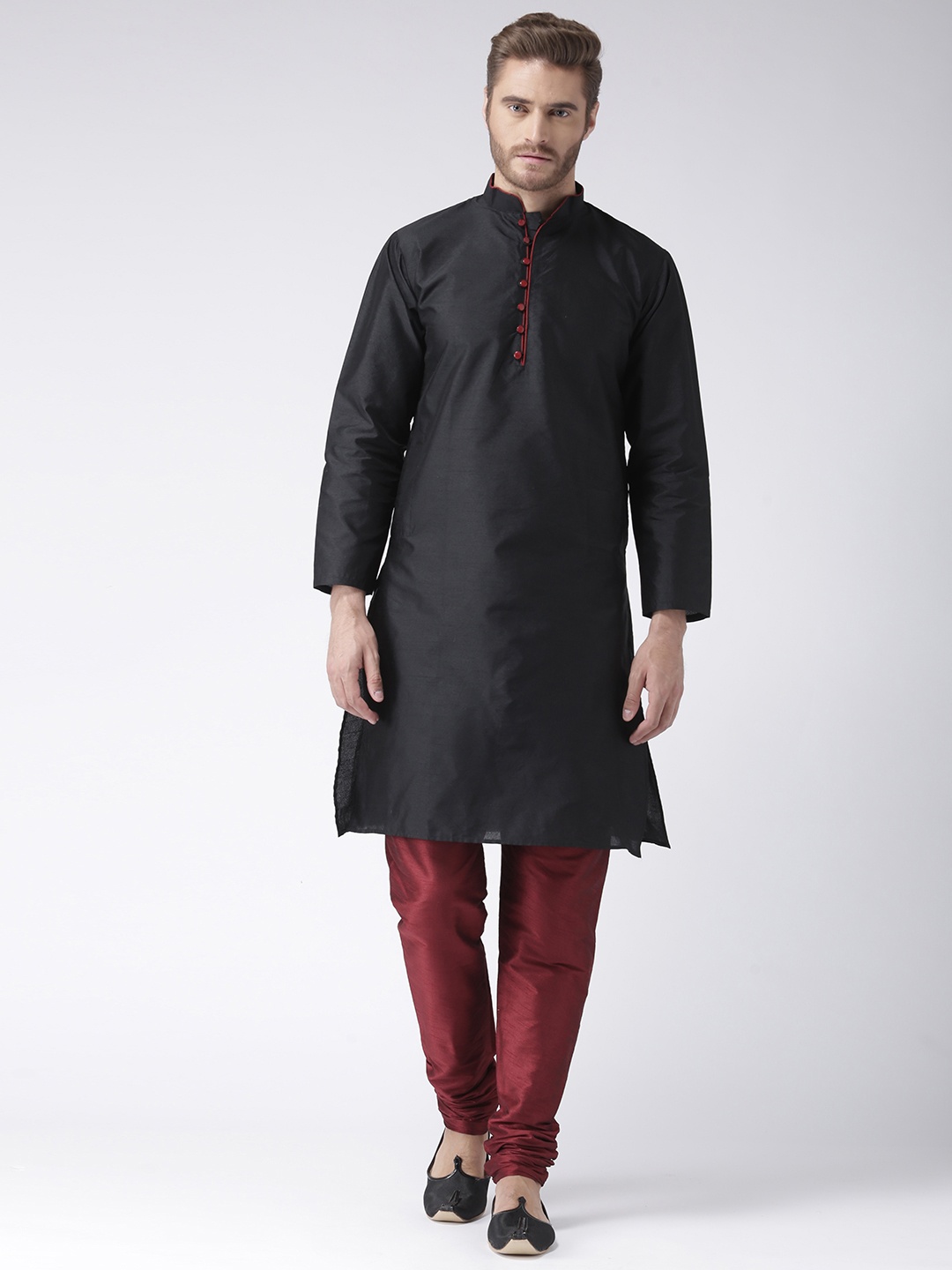 

Hangup Men Black & Maroon Solid Kurta with Churidar