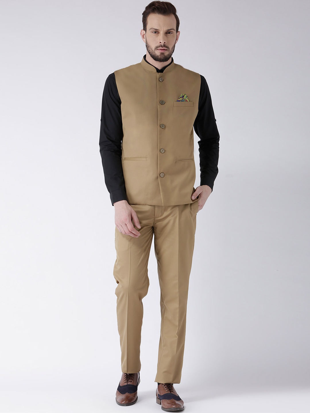

HANGUP Men Khaki-Coloured Suit
