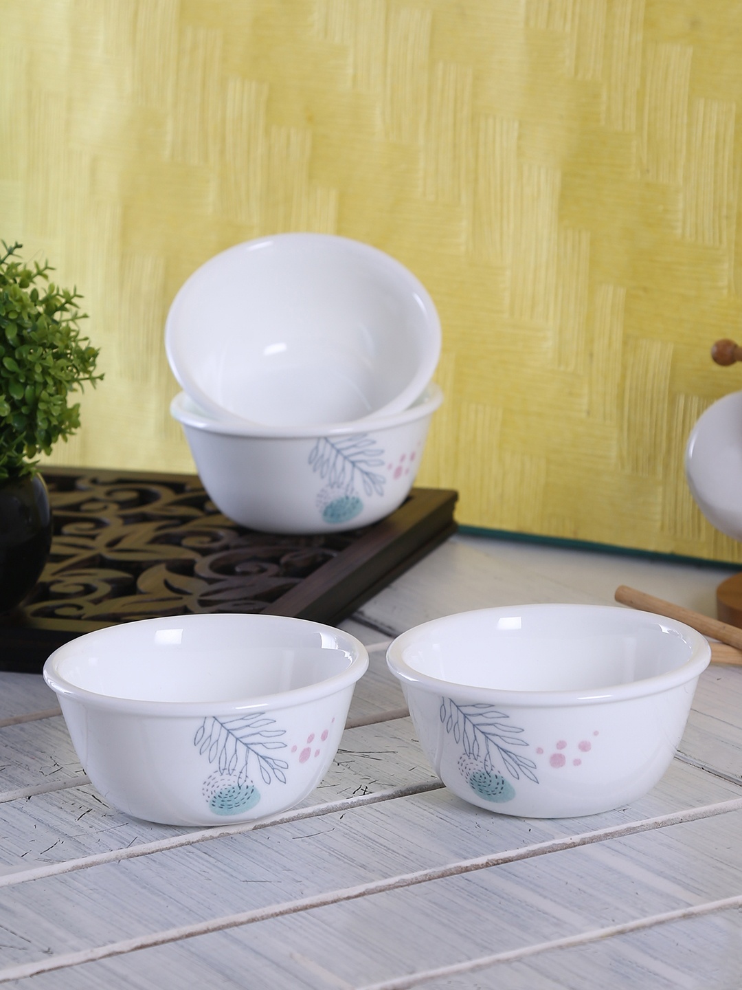 

Corelle White 6-Pieces Printed Glass Bowls Set