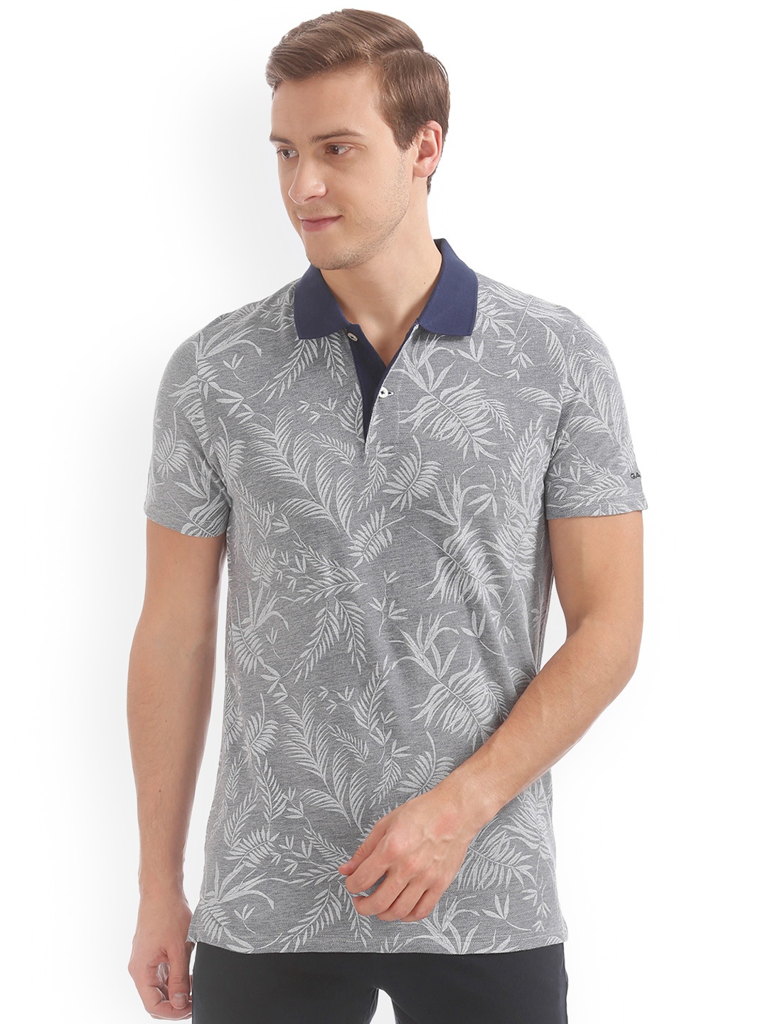 

GANT Men Grey Solid Polo Collar T-shirt