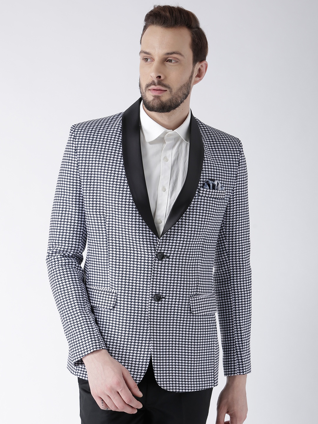 

Hangup Men White & Black Printed Single-Breasted Blazer