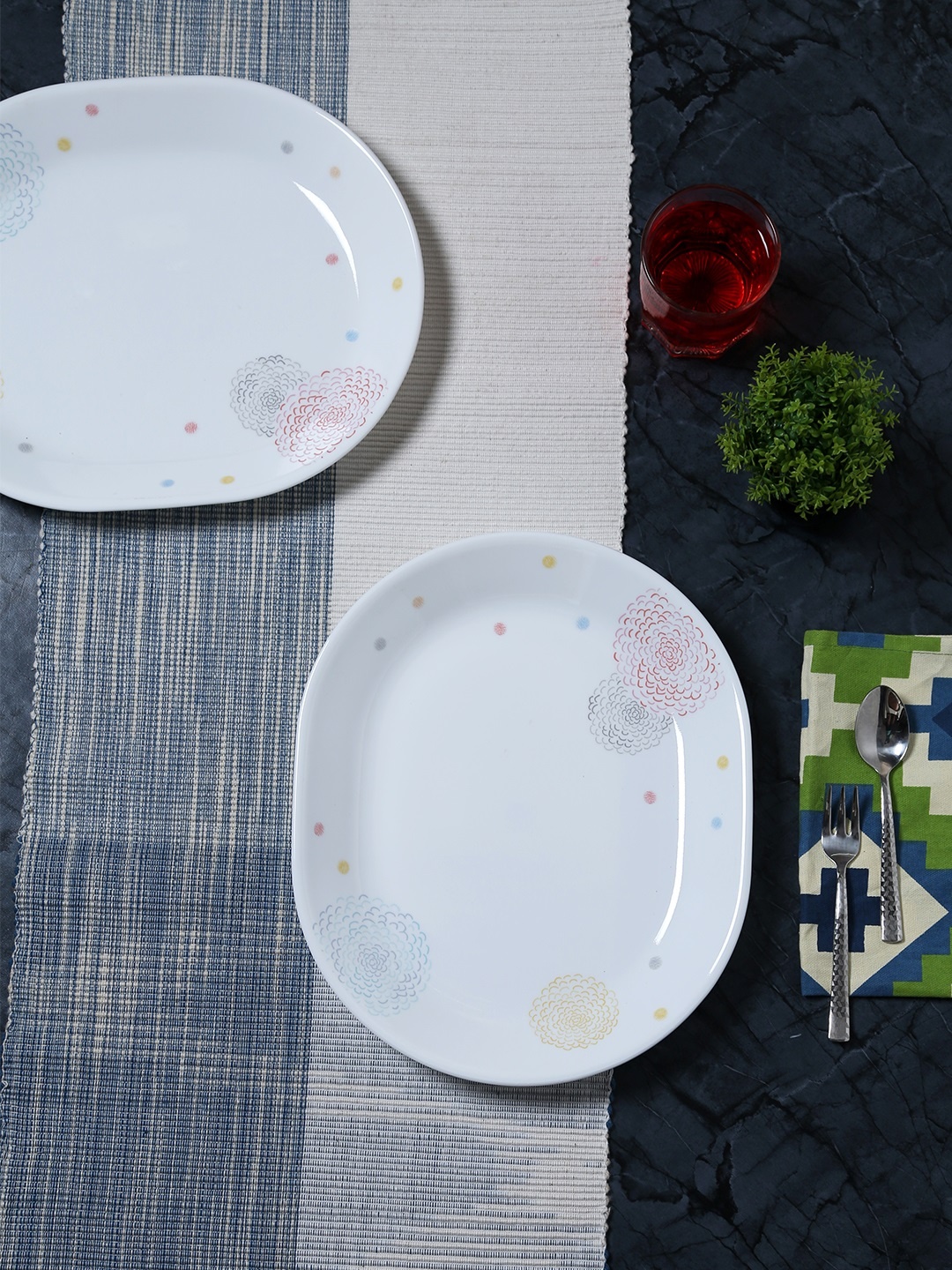 

Corelle Multicoloured Set Of 3 Printed Plates, Multi