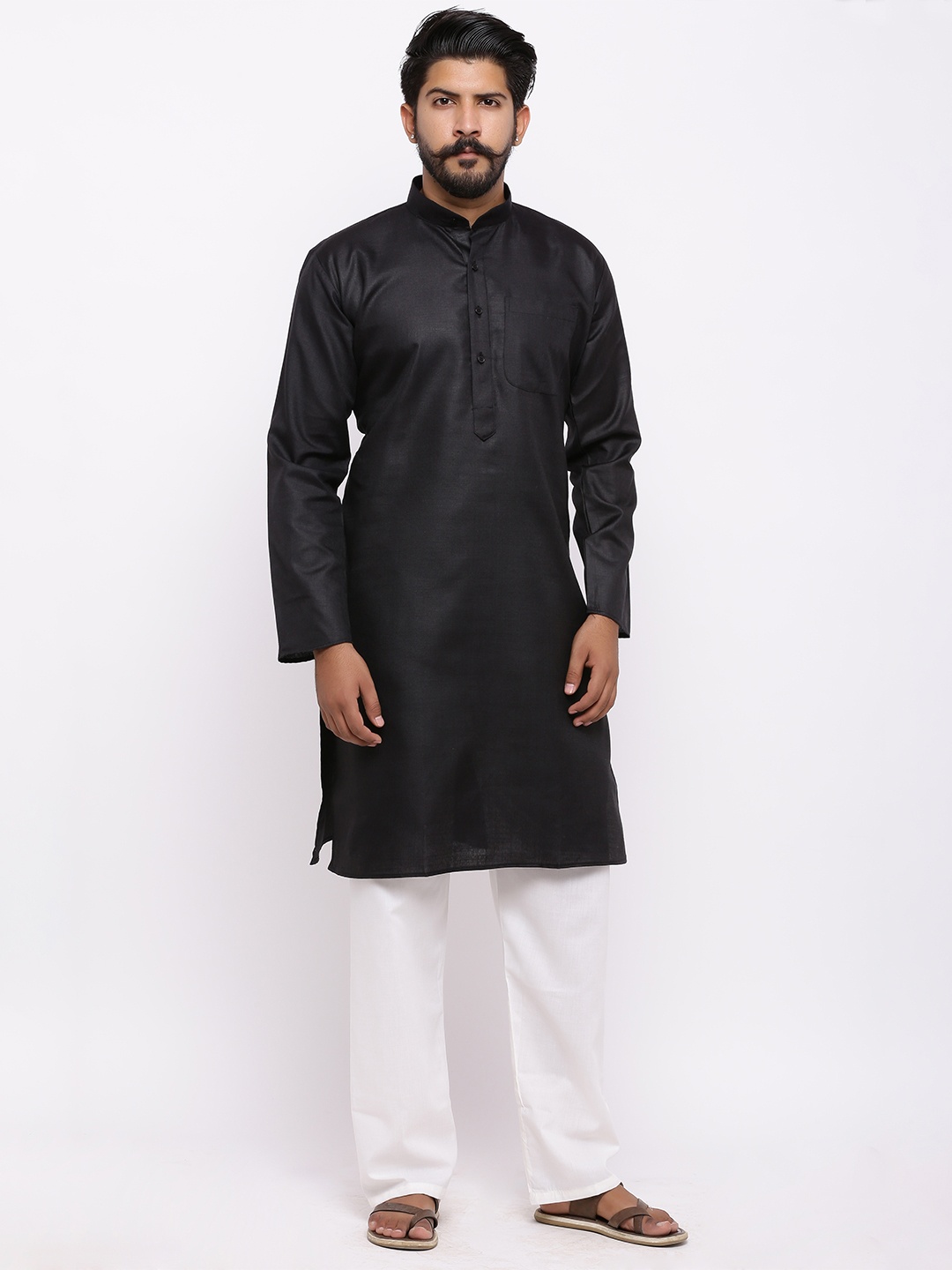 

Nation Polo Club Men Black & White Solid Kurta with Pyjamas