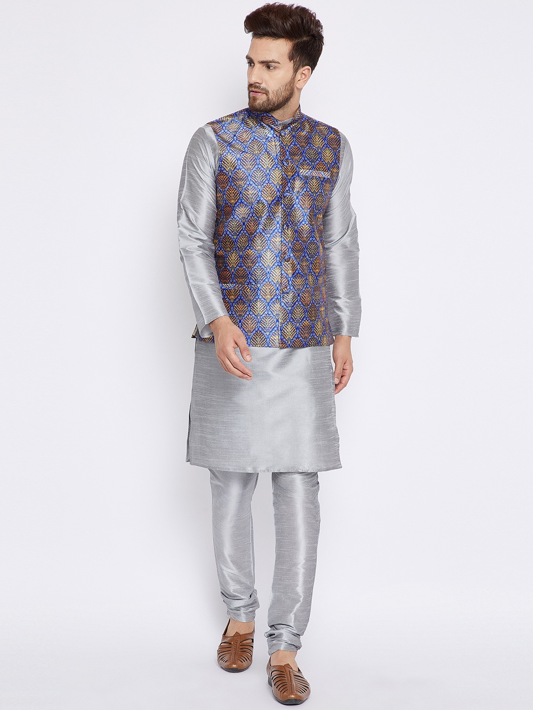 

SOJANYA Men Blue & Grey Solid Kurta with Churidar & Nehru Jacket