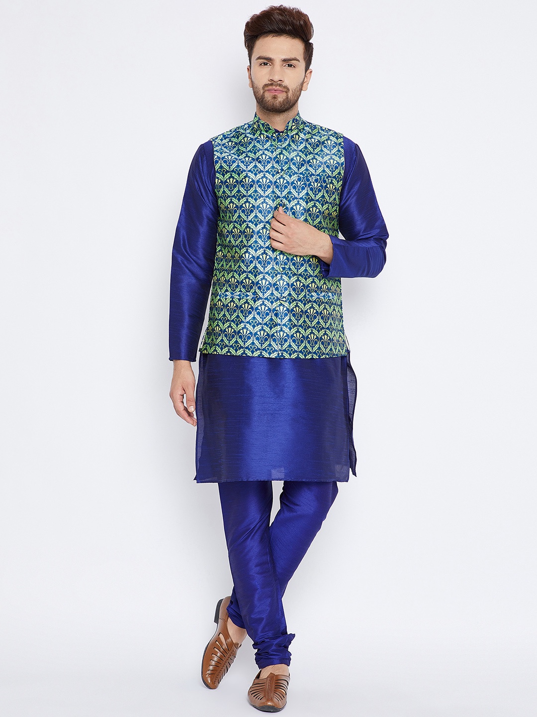 

SOJANYA Men Blue Solid Kurta with Churidar & Nehru Jacket