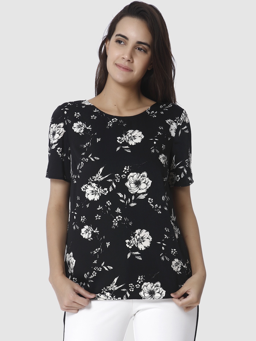 

Vero Moda Women Black Printed Top