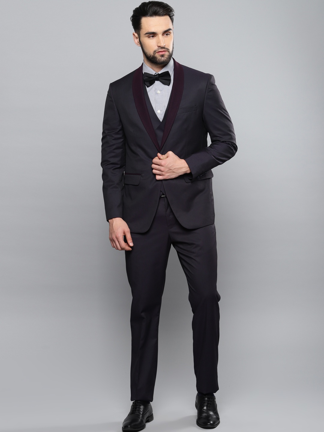 

Louis Philippe Purple Solid Slim Fit Single-Breasted Formal Suit