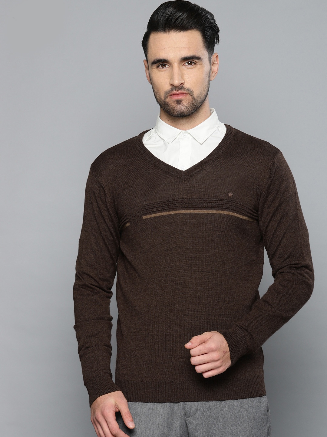 

Louis Philippe Men Brown Solid Pullover