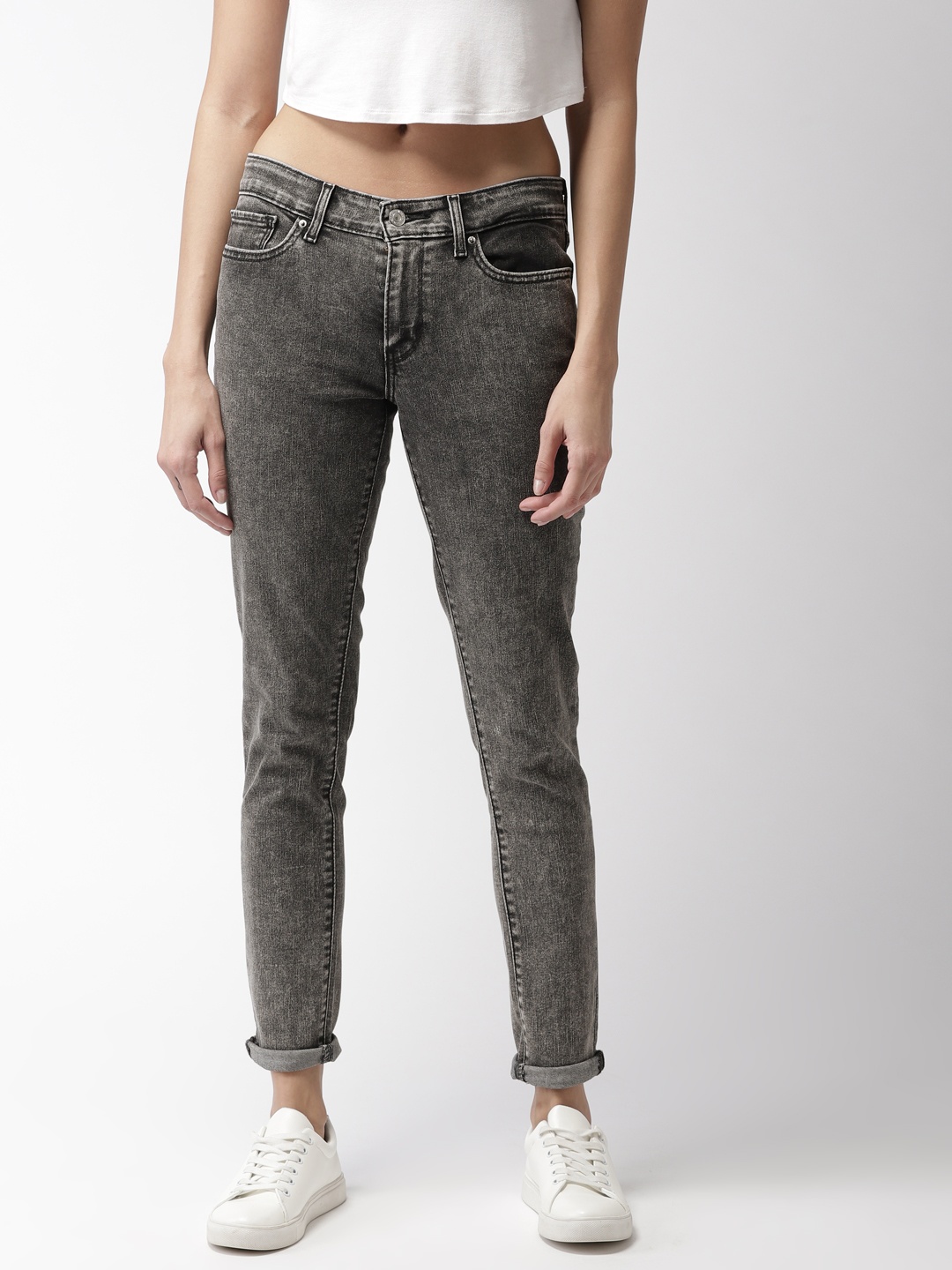 

Levis Women Black Skinny Fit Mid-Rise Clean Look Stretchable Jeans
