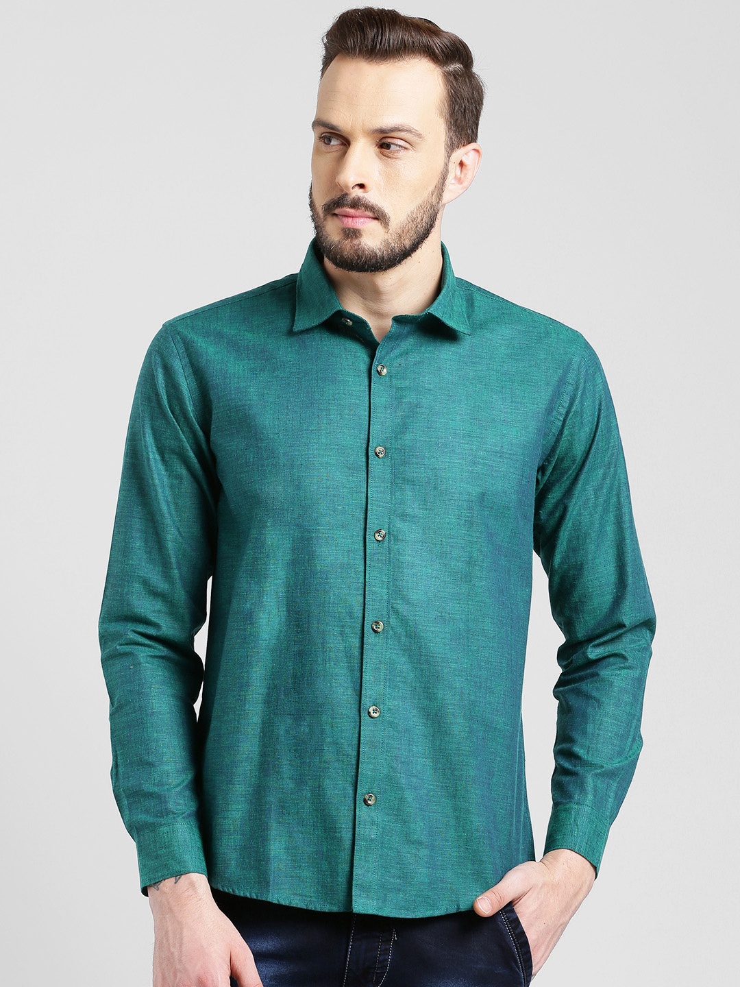 

Being Fab Men Green Slim Fit Solid Casual Shirt