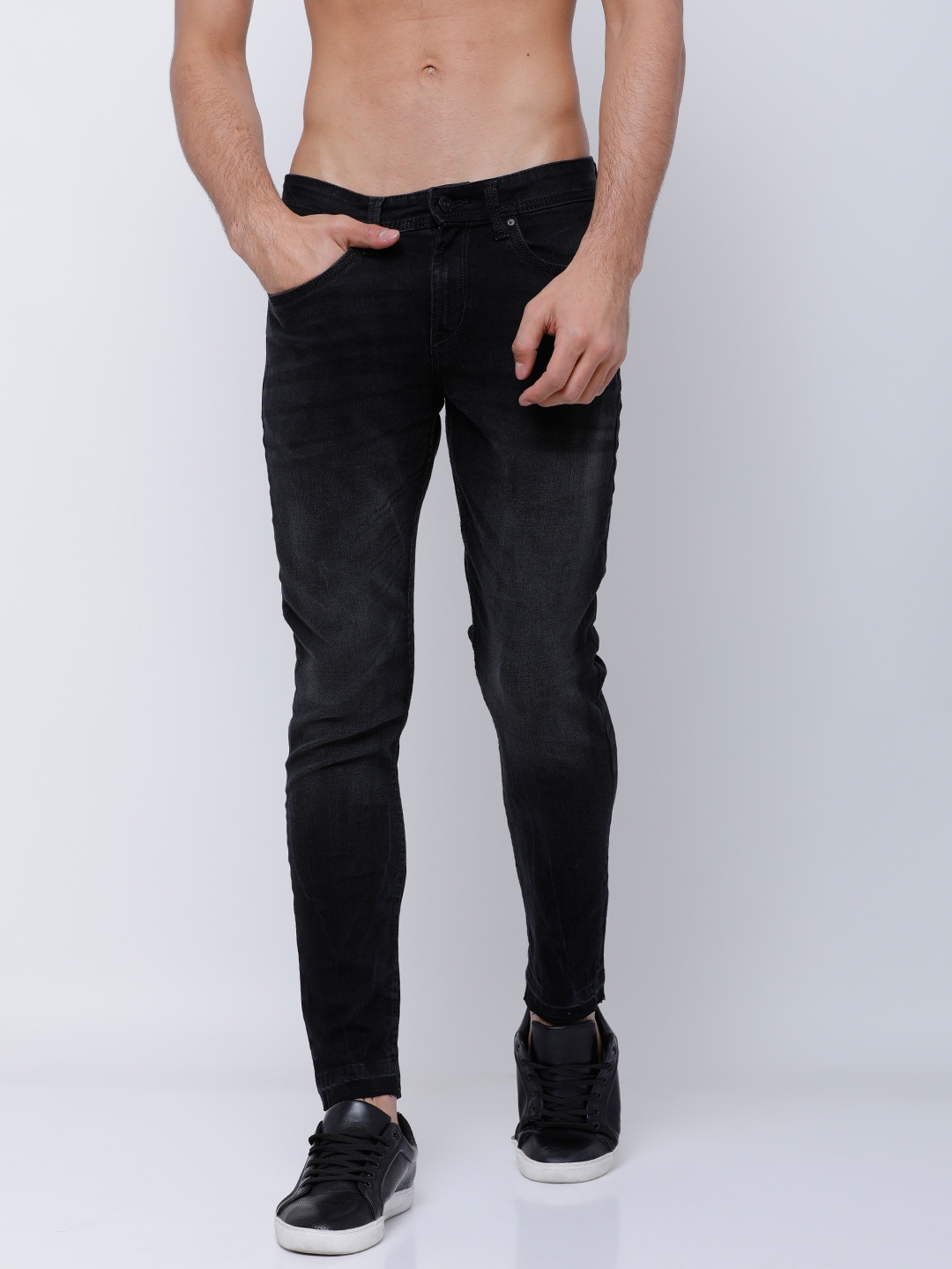 

LOCOMOTIVE Men Black Tapered Fit Mid-Rise Clean Look Stretchable Jeans