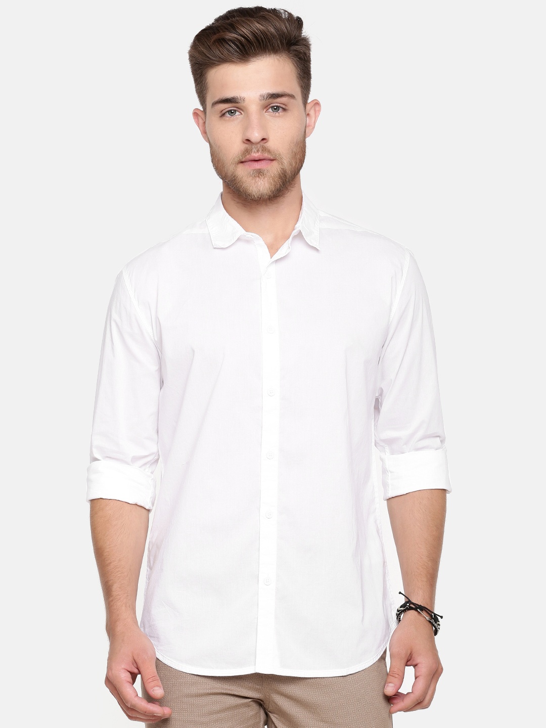 

Breakbounce Men White Solid Slim Fit Casual Shirt