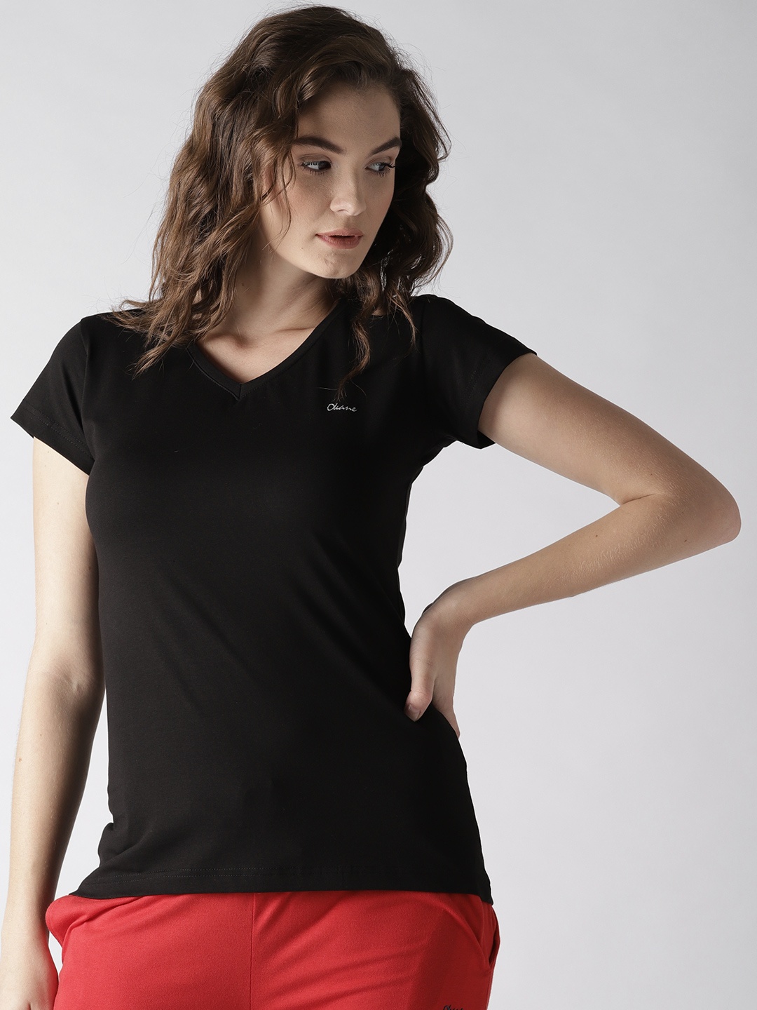 

Okane Women Black Solid V-Neck T-shirt