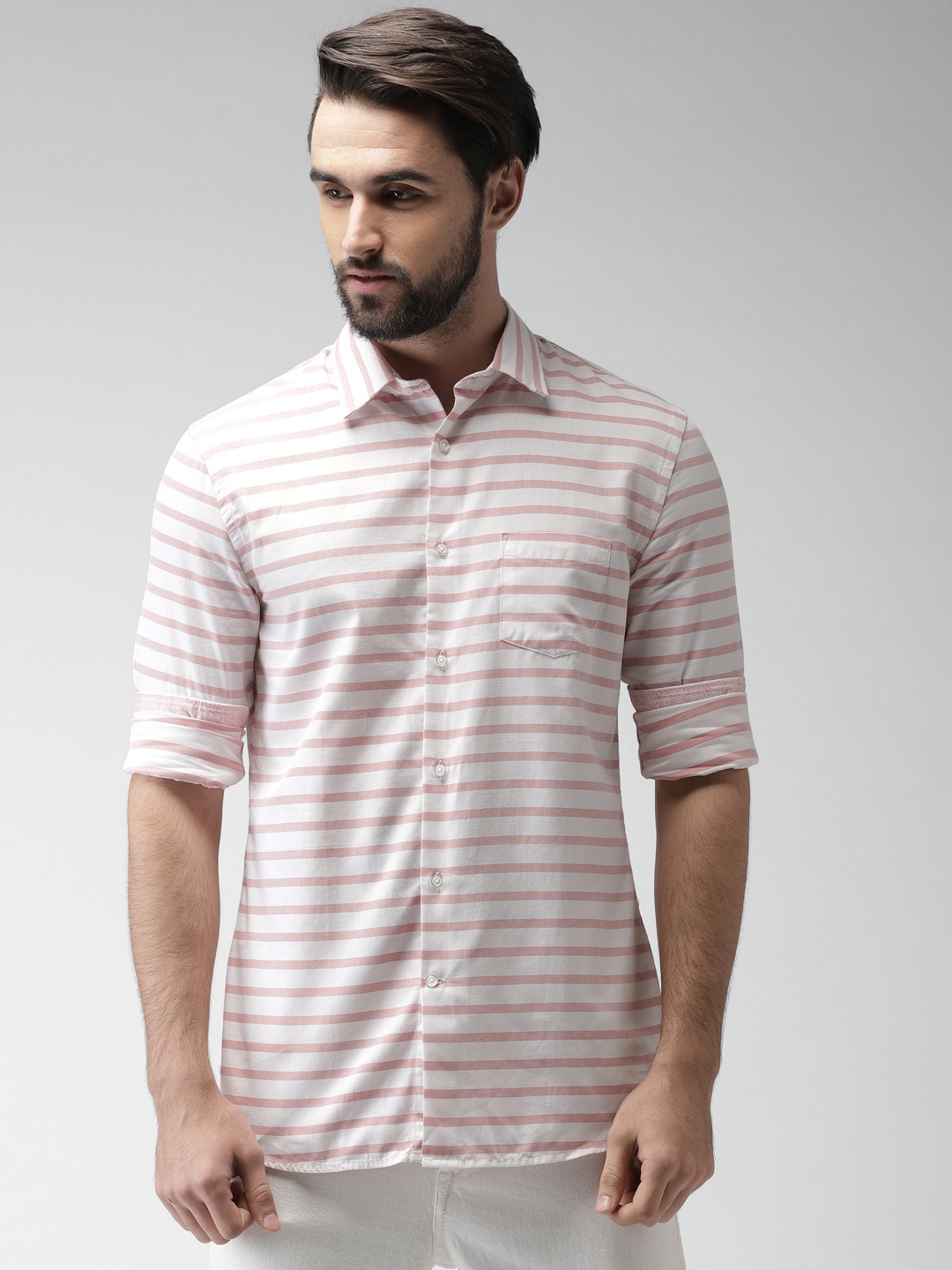 

Celio Men White & Red Slim Fit Striped Casual Shirt