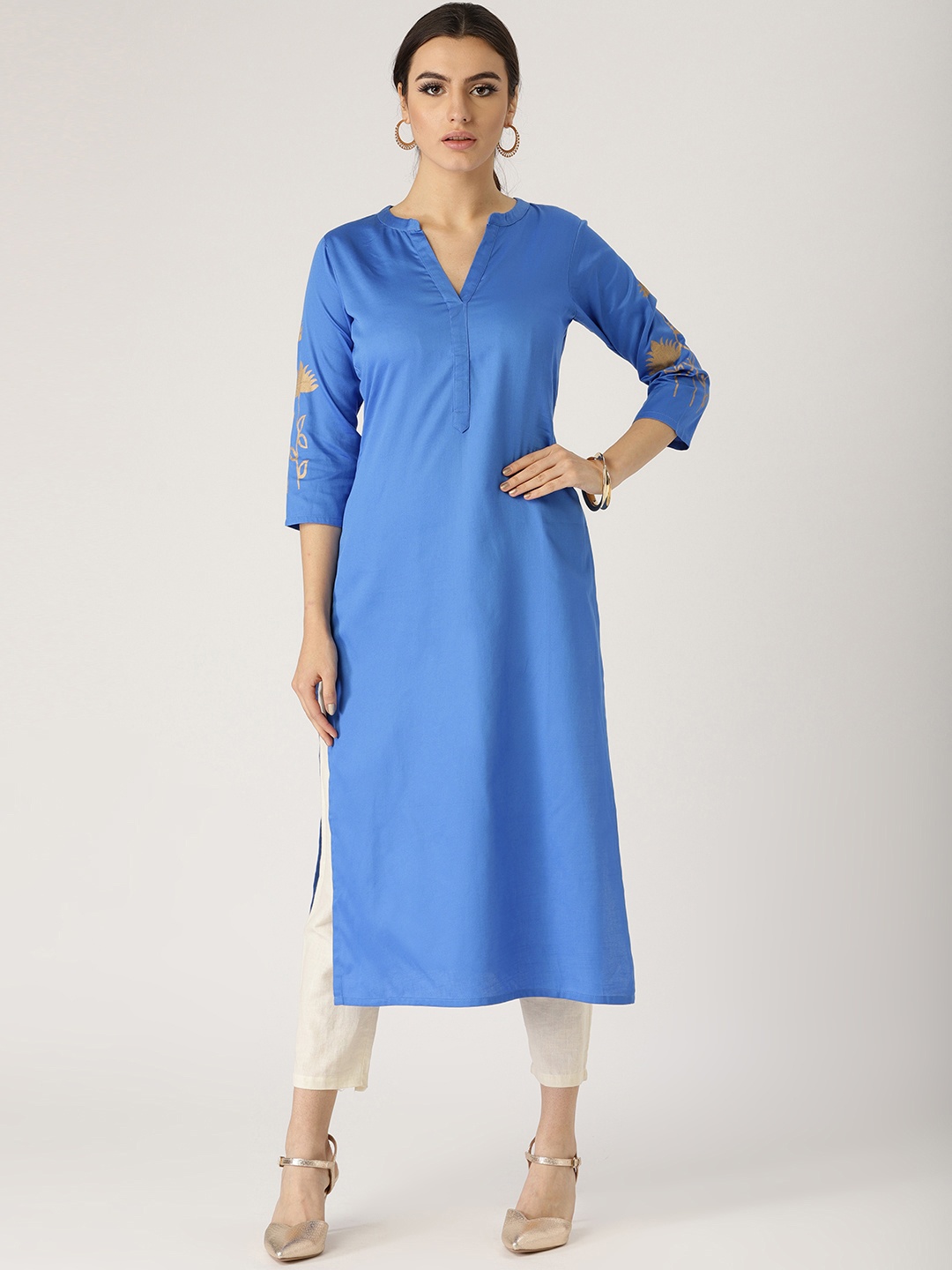 

Libas Women Blue Solid Straight Kurta
