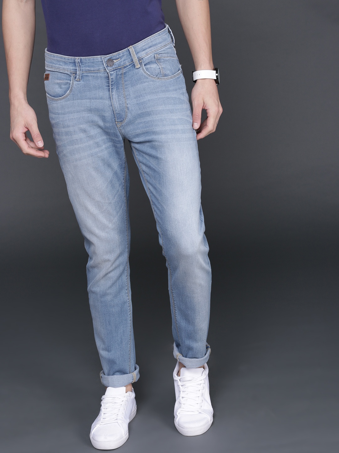 

WROGN Men Blue Slim Fit Mid-Rise Clean Look Stretchable Jeans