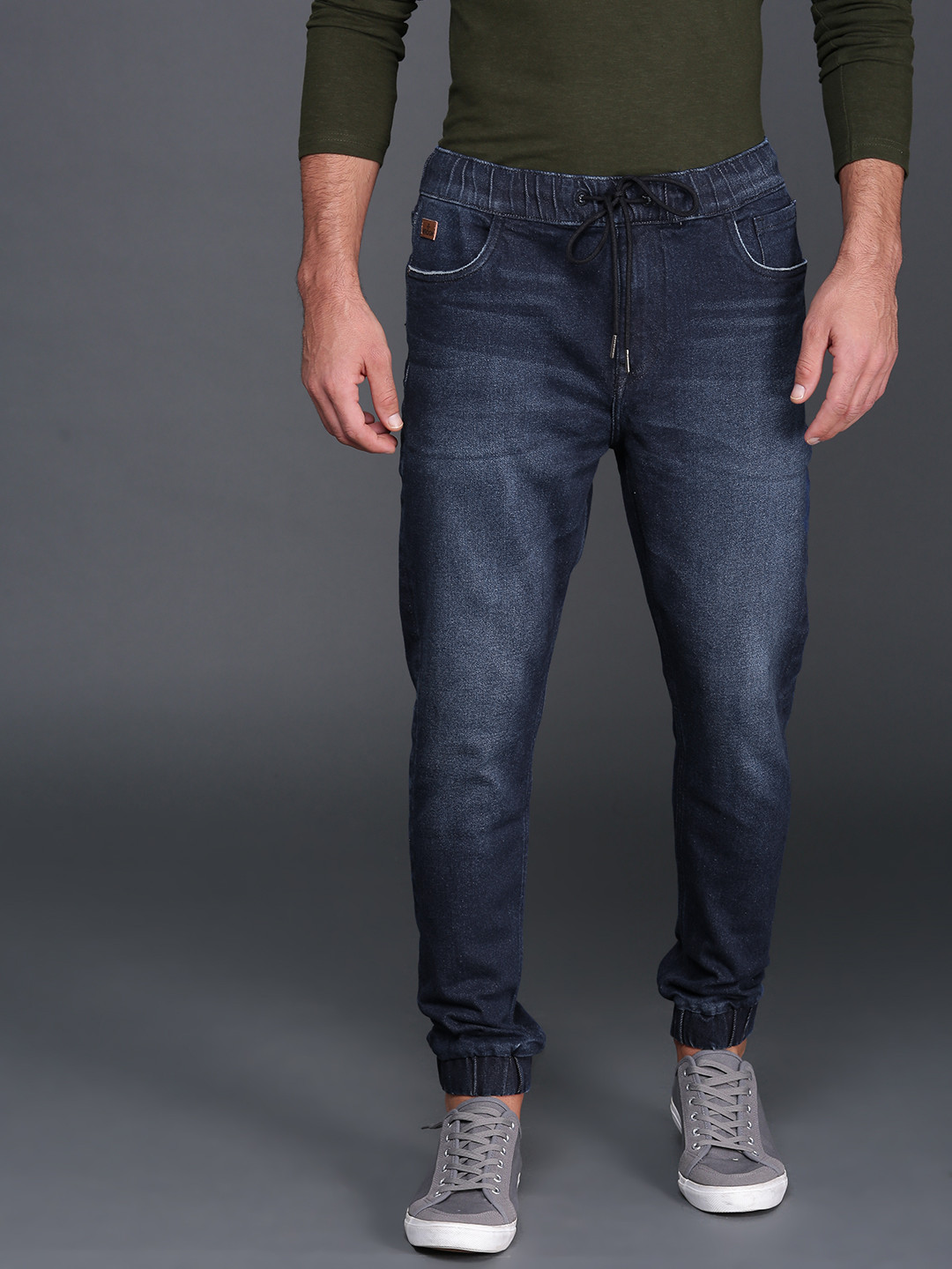 

WROGN Men Blue Jogger Mid-Rise Clean Look Stretchable Jeans
