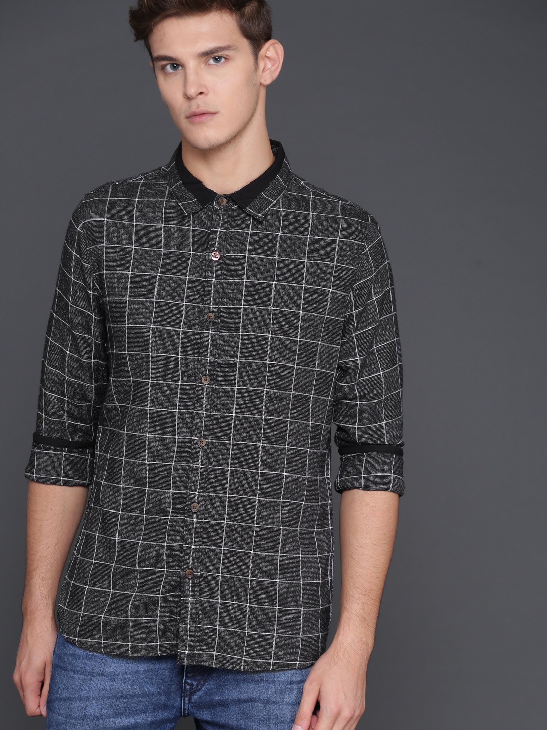 

WROGN Men Black & White Slim Fit Checked Casual Shirt